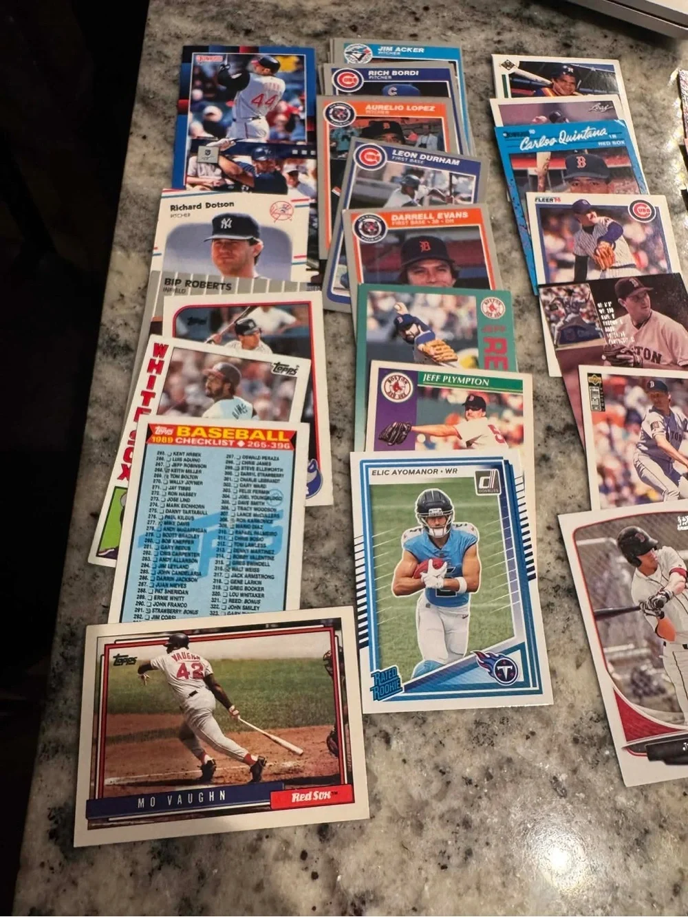 30+ MLB 1990+ Multi-Team Baseball Cards - Blue, Red, White